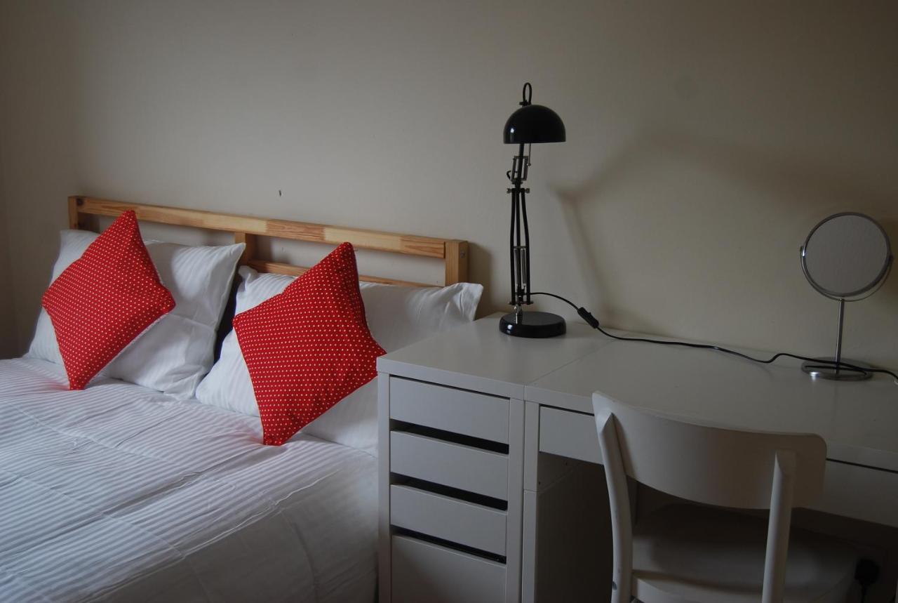 Central 3 Bed Flat Close To University And The Meadows Edimburgo Exterior foto